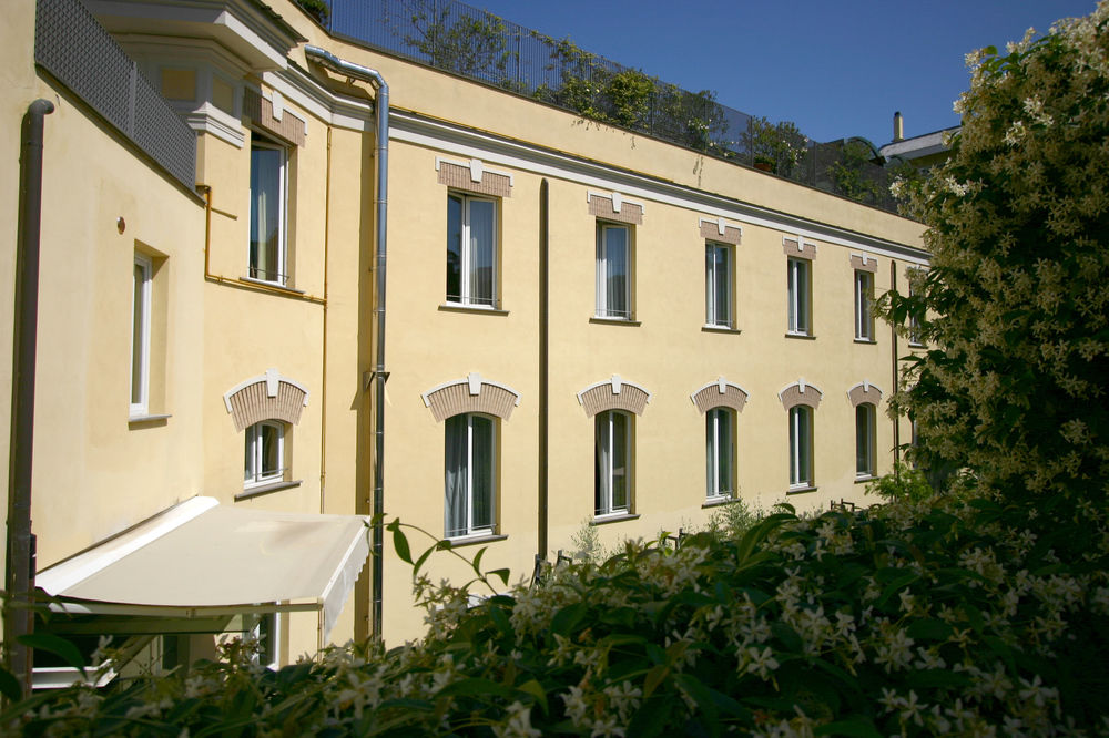 Ateneo Garden Palace Hotel image 1